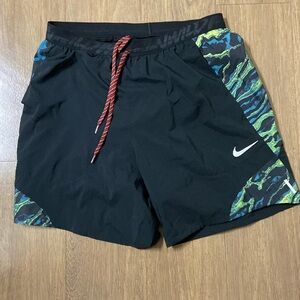 Mens Nike running shorts 5 inch inseam